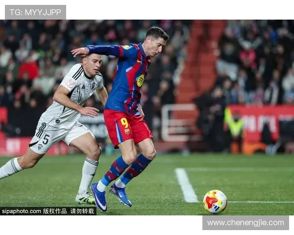 巴塞罗那主场迎战埃瓦尔全力争胜的精彩对决